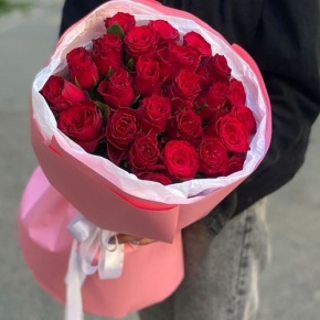 Букет "Эсса" 25 красных роз Кения (60 см) в Хотьково