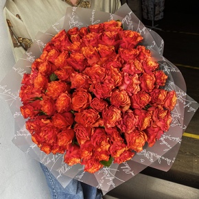 Букет 75 огненных роз (40 см) в Хотьково