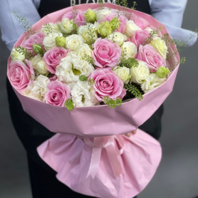 Букет "Нежное признание" из роз и эустом в Хотьково