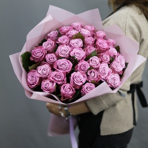 Букет из 35 малиновых роз Меритим (50 см) в Хотьково
