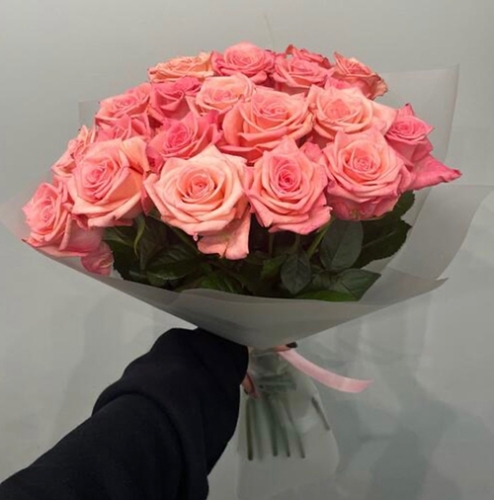 Букет из 21 розовой розы (50 см) в Хотьково