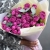 Букет "Малиновый бисквит" из кустовых и пионовидных роз и эвкалипта в Хотьково