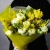 Букет из ранункулюсов и мимозы в Хотьково